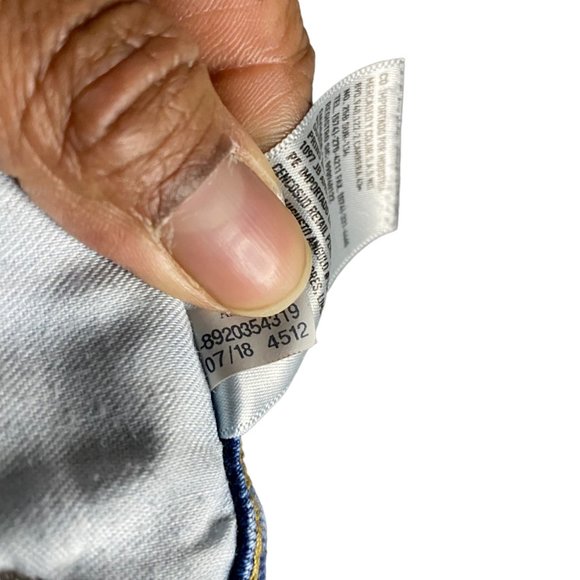 American Eagle Men's Medium Indigo Destroyed Slim Jeans - Picture 9 of 9